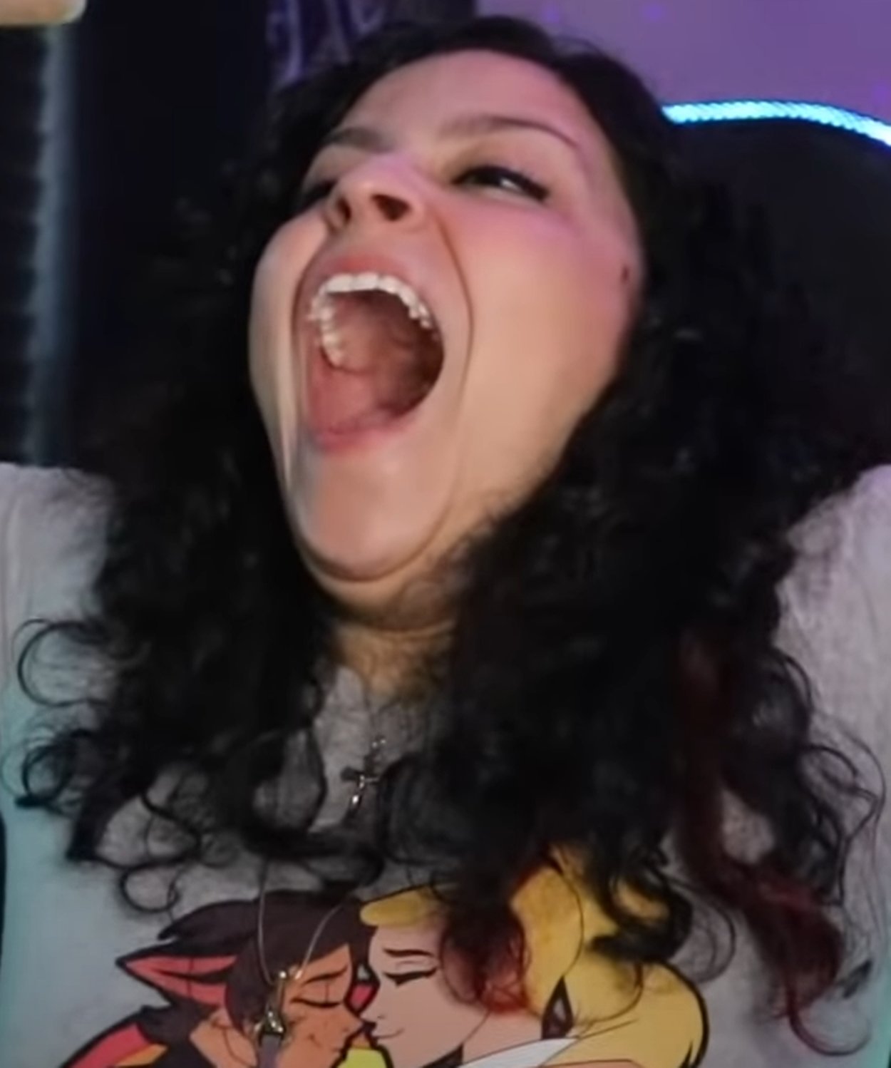 YouTube reaction girl's mouth open #sVSxC41n