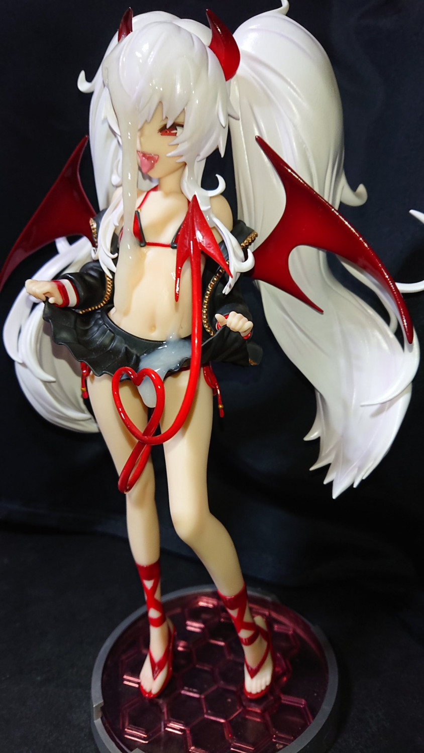 More figure bukkake ^^ #fExa0LSv