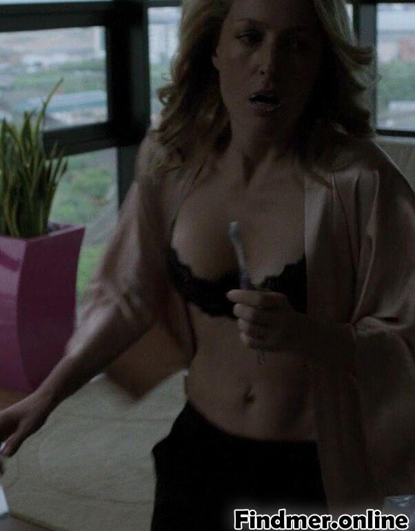 Gillian Anderson #dlk9lZO2