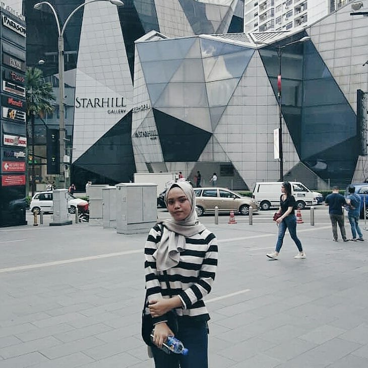 Aina azlan #eU9R0eb3